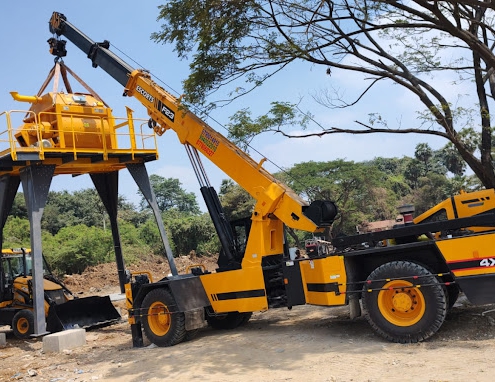 Crane Truck Hire Rental Services in Chennai